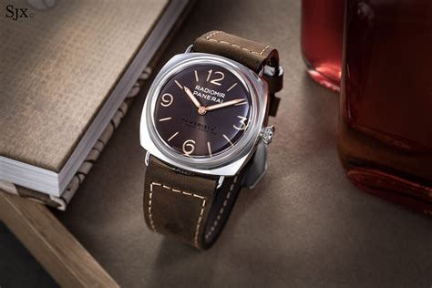 Up Close: Panerai Radiomir Venti “Paneristi” 45 mm PAM 2020.